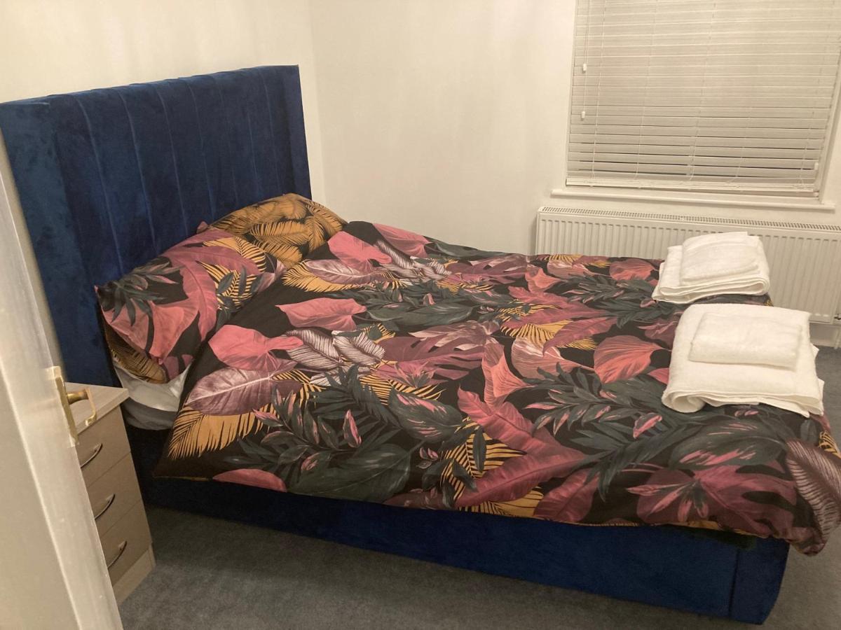 Lovely 2 Bed House In Towncentre Holiday home Boston