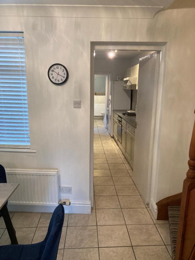 Lovely 2 Bed House In Towncentre Holiday home